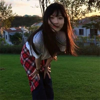 爱我一下·夏 封面